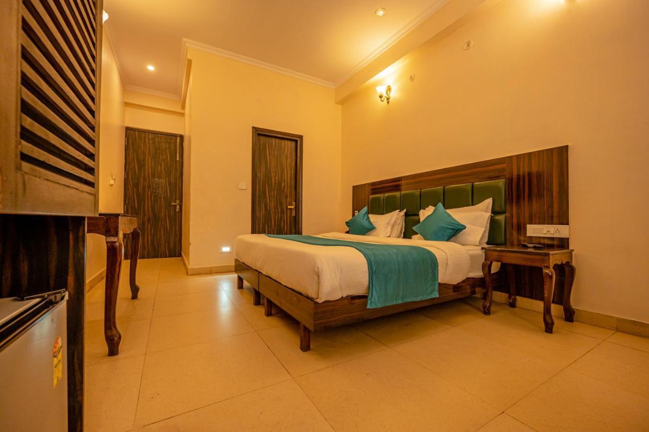 Hotel Rishikesh Grand By Kool Stays ภายนอก รูปภาพ