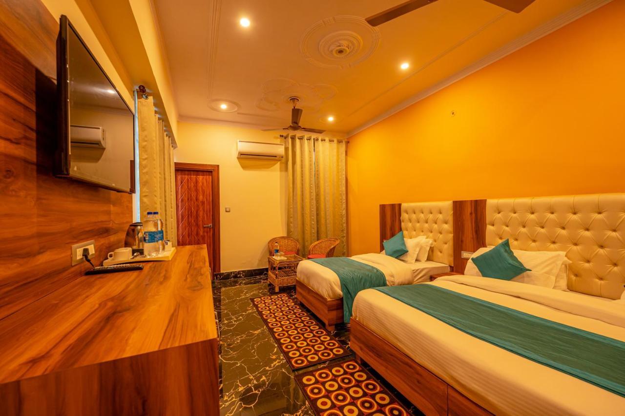 Hotel Rishikesh Grand By Kool Stays ภายนอก รูปภาพ